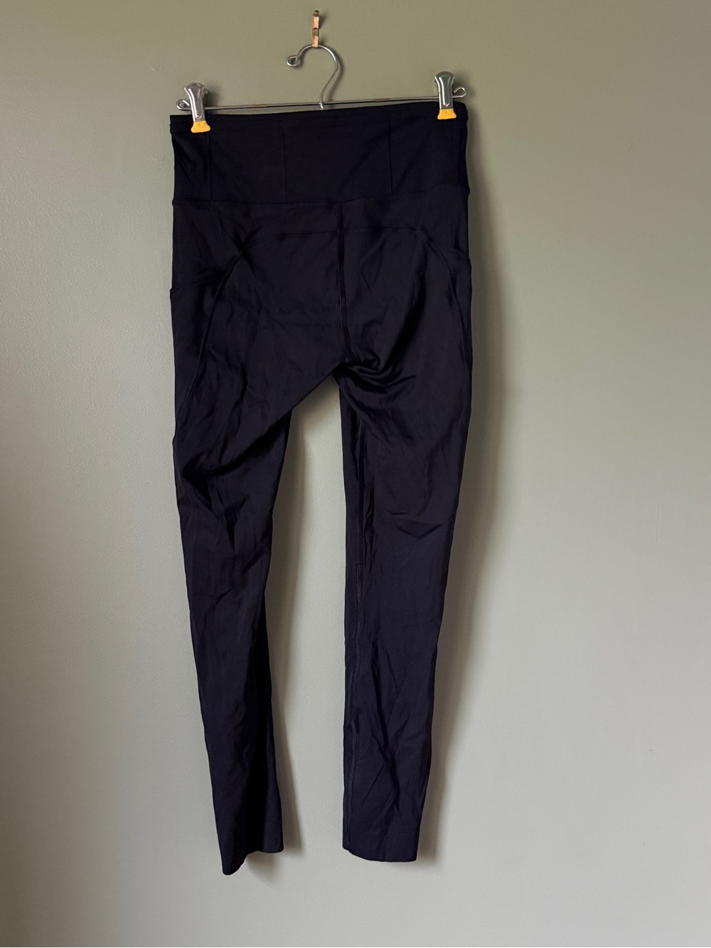 lululemon - Fast & Free Leggings - Black - Size 6 - Picture 3 of 4